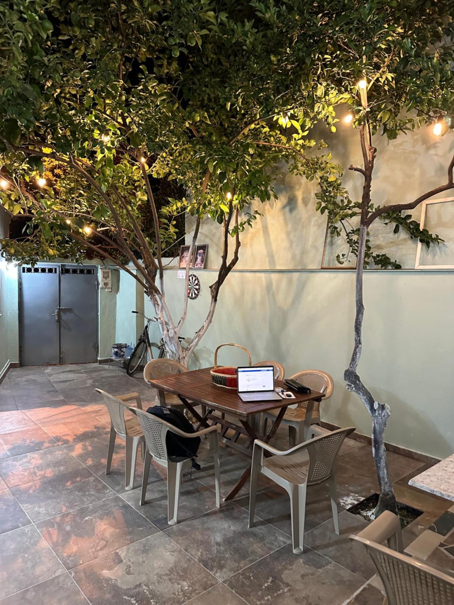 Tirana Lemon Breeze Hostel 외부 사진