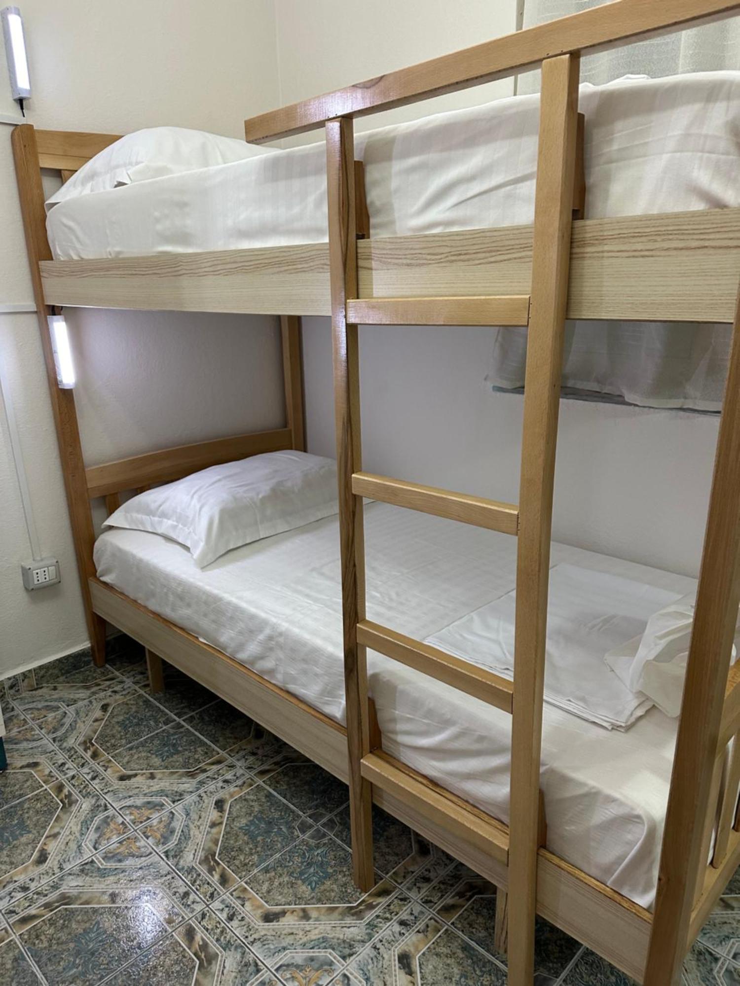 Tirana Lemon Breeze Hostel 외부 사진