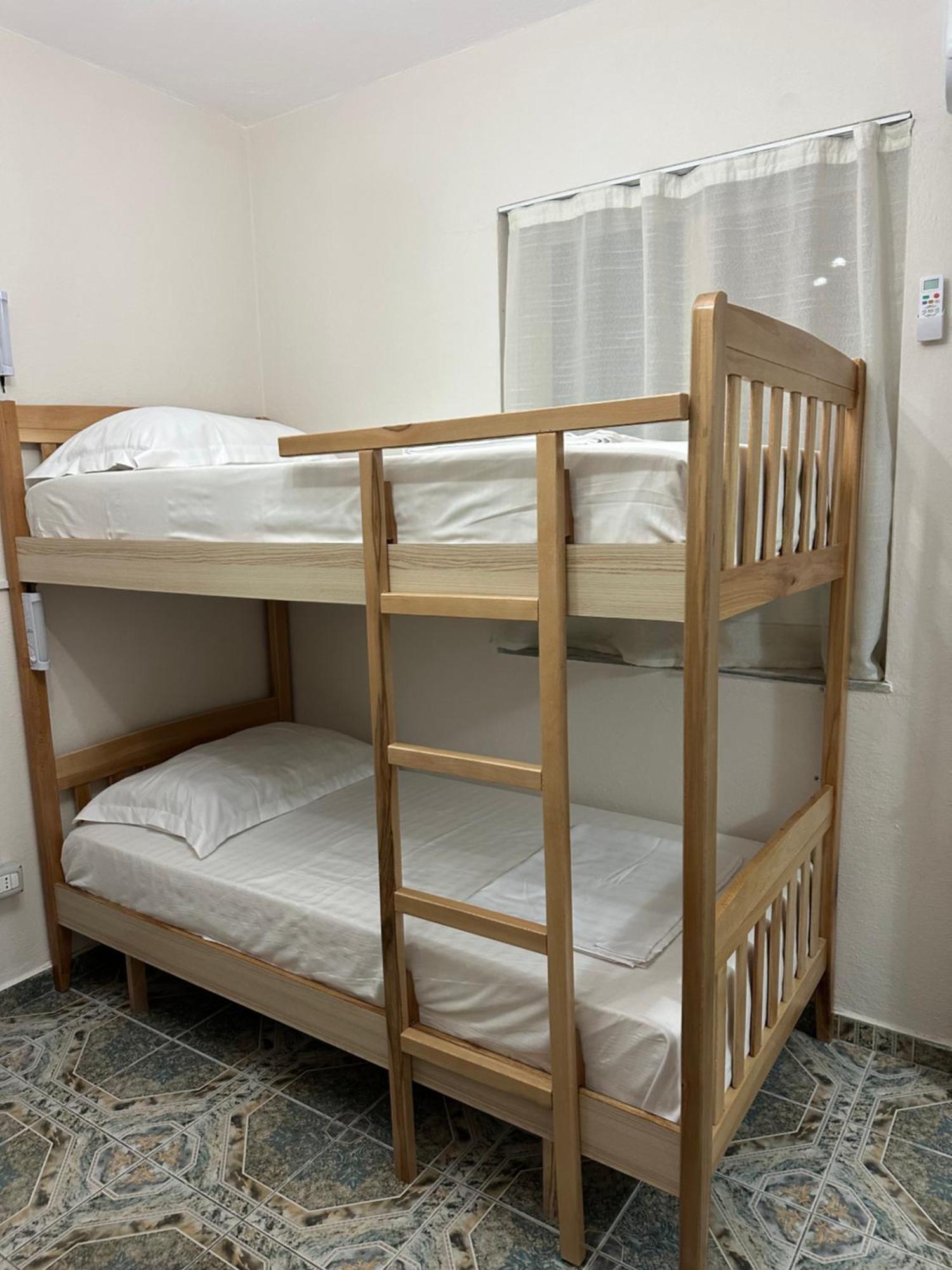 Tirana Lemon Breeze Hostel 외부 사진