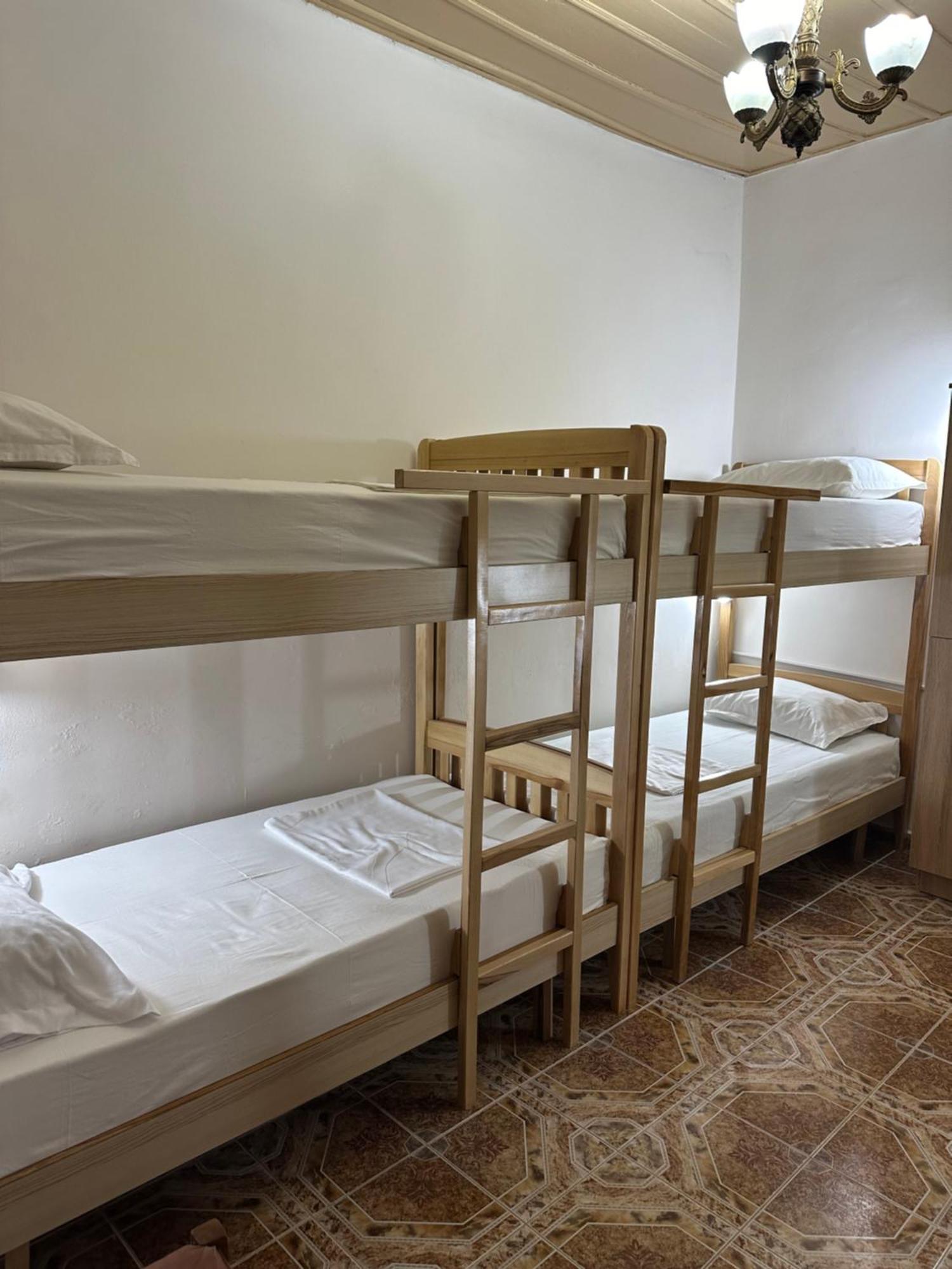 Tirana Lemon Breeze Hostel 외부 사진
