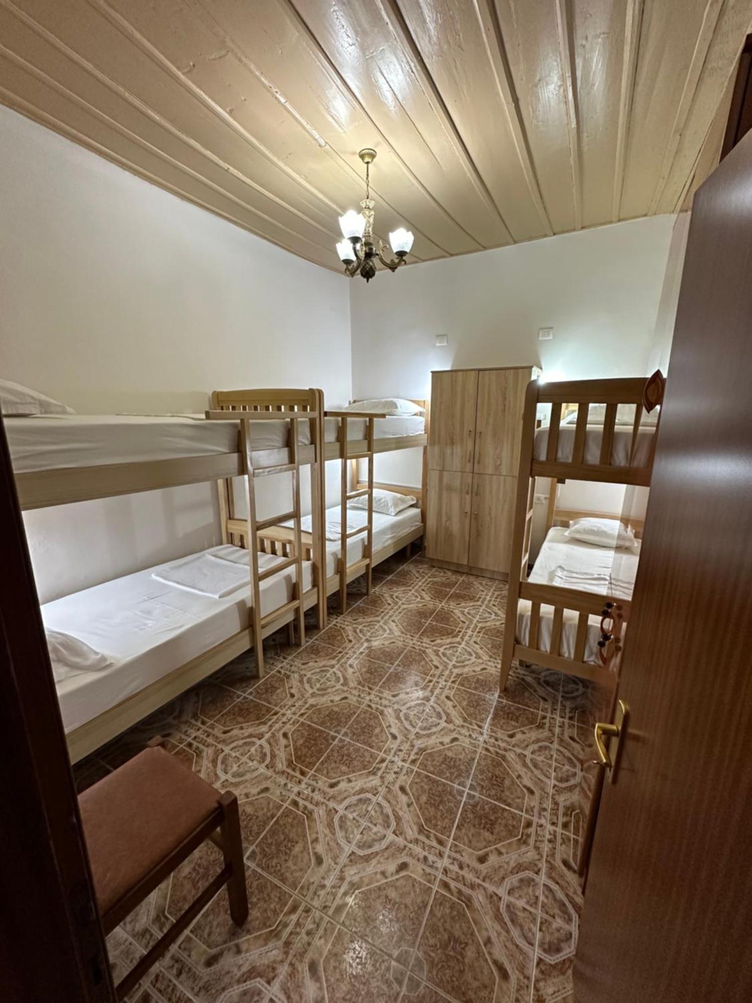 Tirana Lemon Breeze Hostel 외부 사진