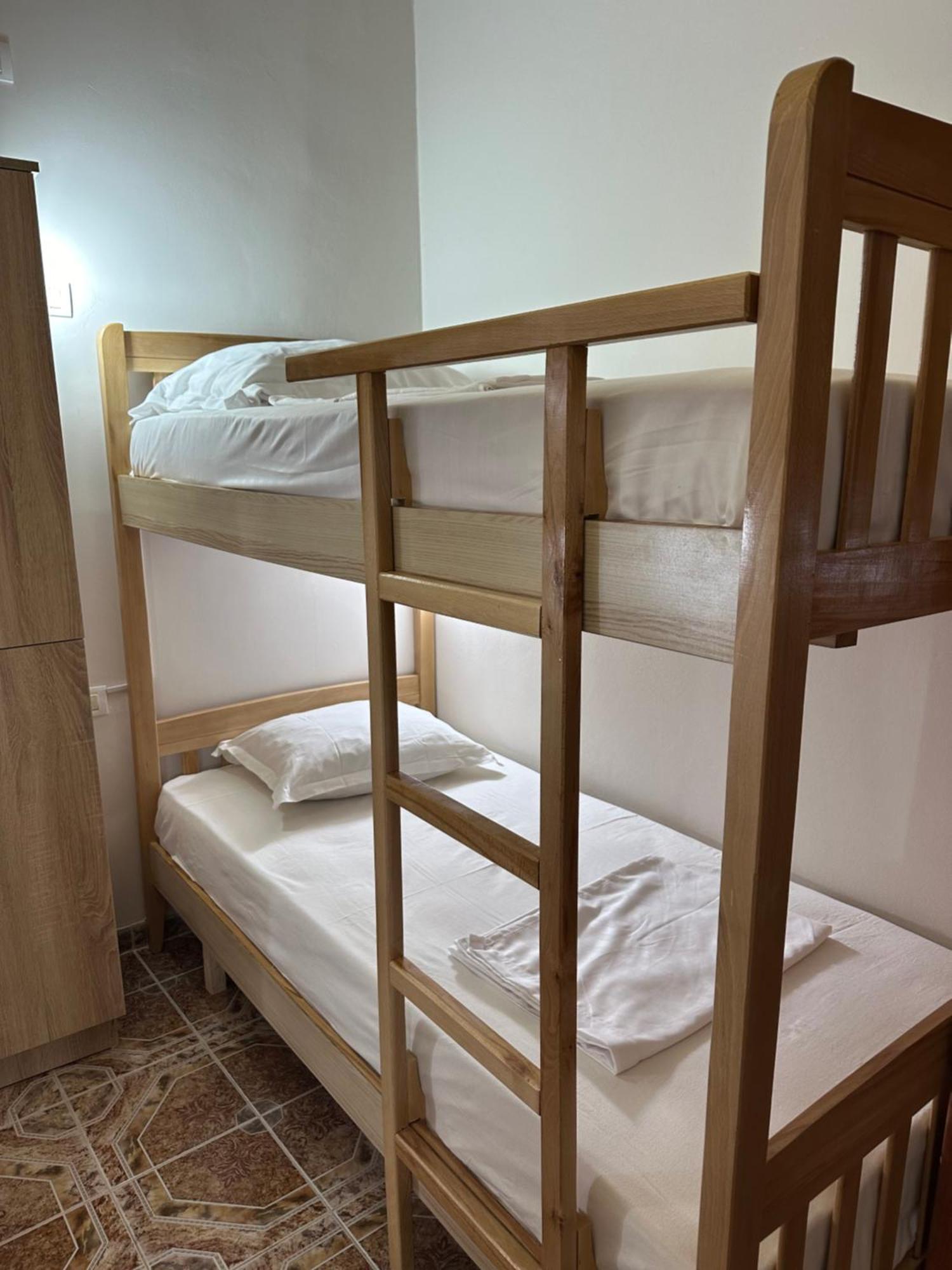 Tirana Lemon Breeze Hostel 외부 사진