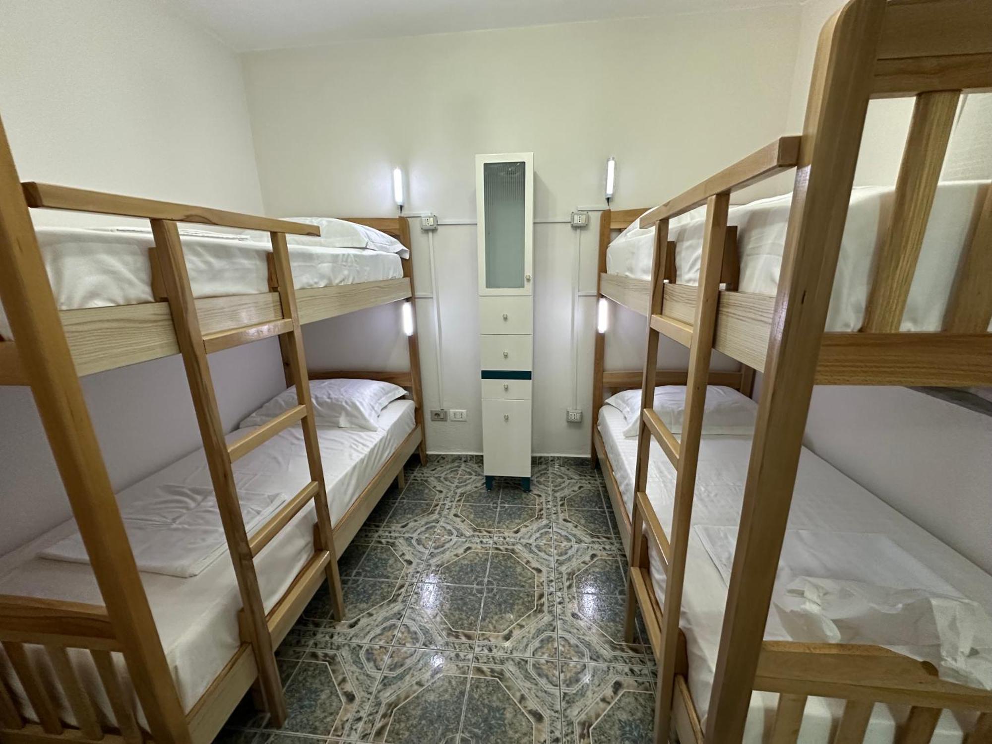 Tirana Lemon Breeze Hostel 외부 사진