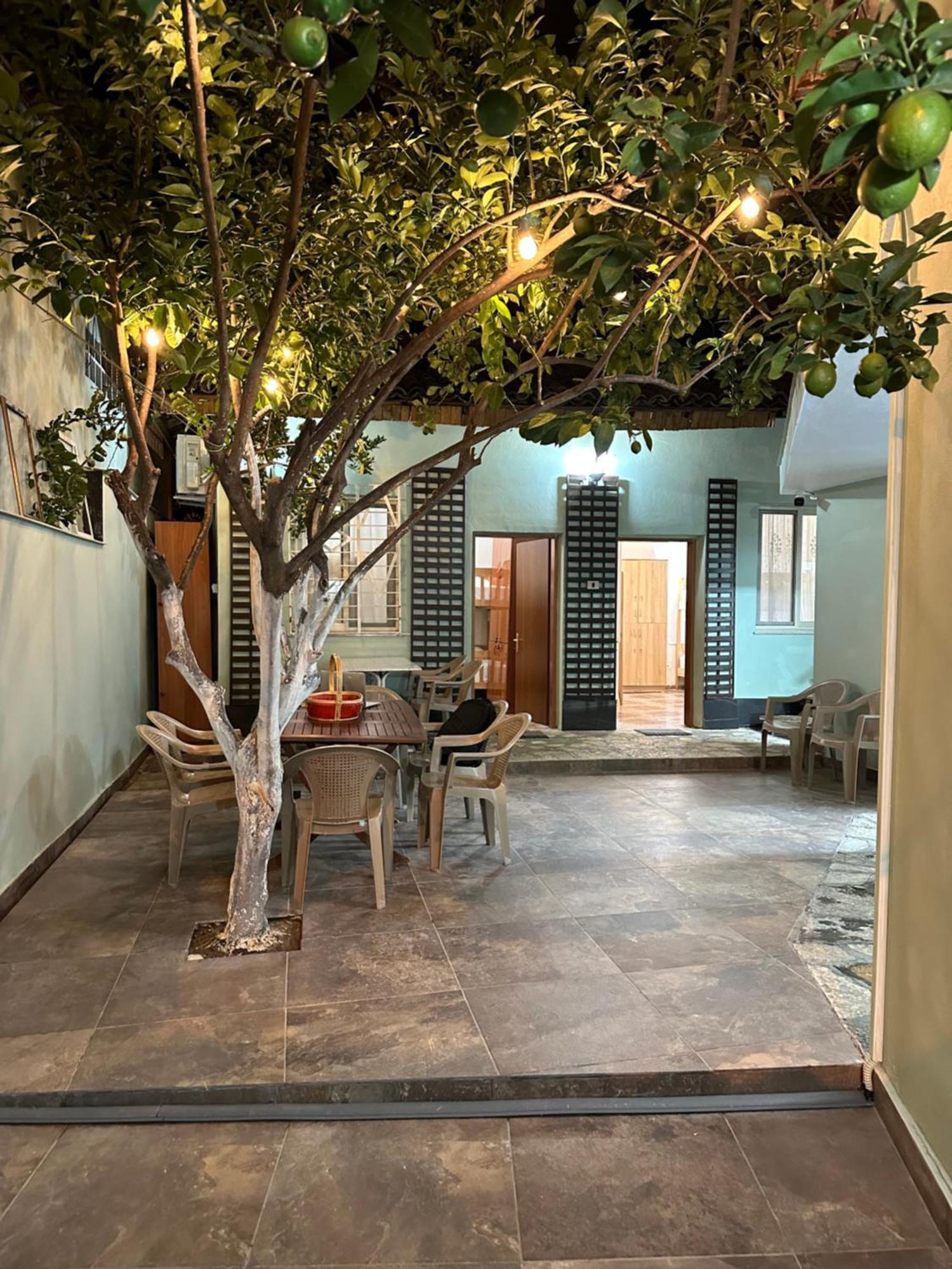 Tirana Lemon Breeze Hostel 외부 사진