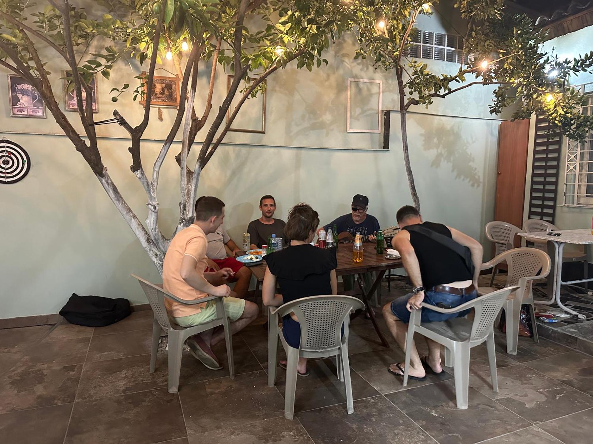 Tirana Lemon Breeze Hostel 외부 사진